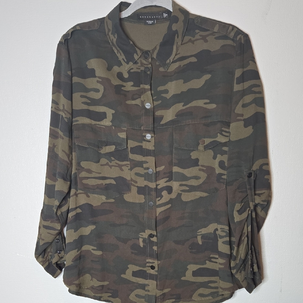 Sanctuary Camouflage‎ Button Down Boyfriend Shirt, Streetwear, Green Camo, Small